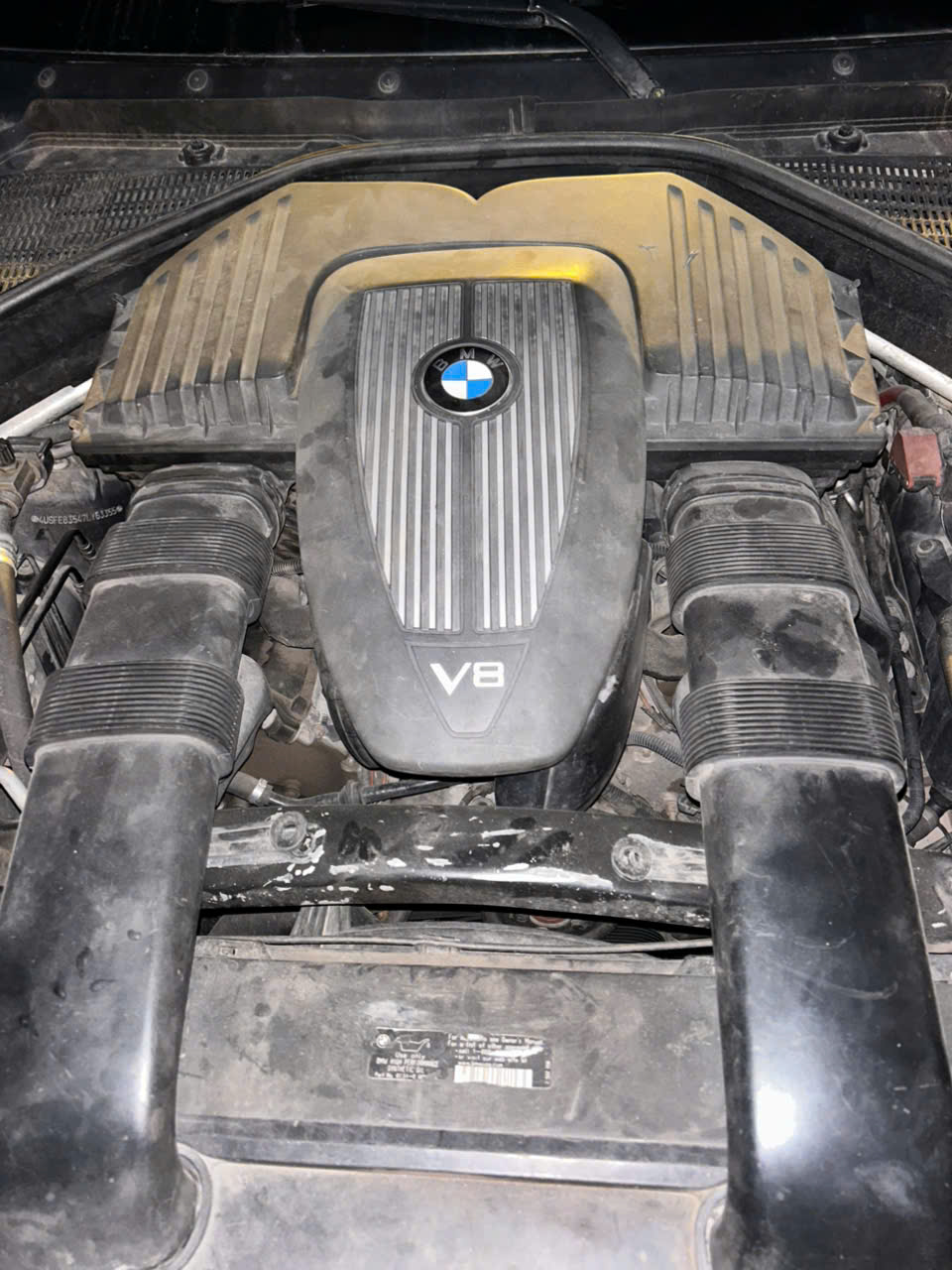 Dịch vụ sửa ô tô tải và xe du lịch tận nơi tại Garage Nhật Nguyễn Auto